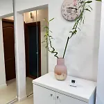 Apartment Faleza Nord *