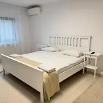 Apartment Faleza Nord *