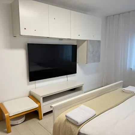Apartment Faleza Nord
