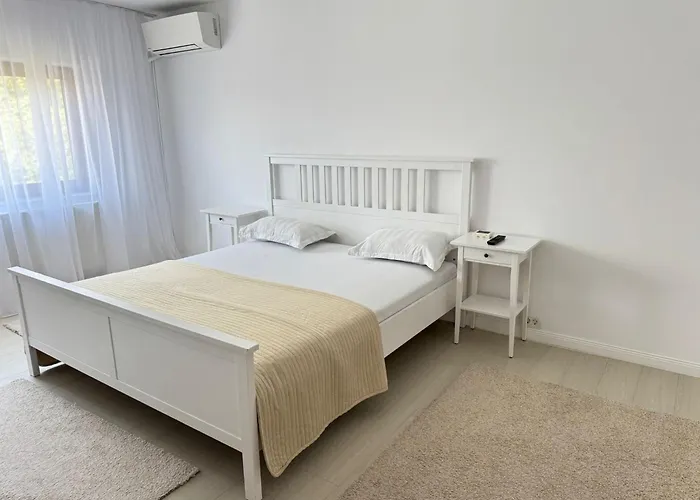 アパート Faleza Nord