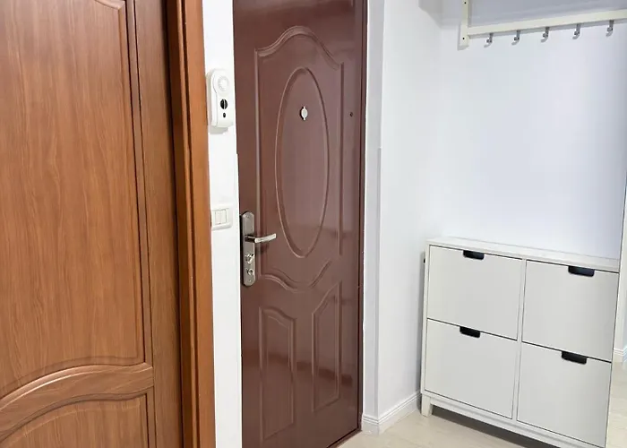 Faleza Nord アパート コンスタンツァ